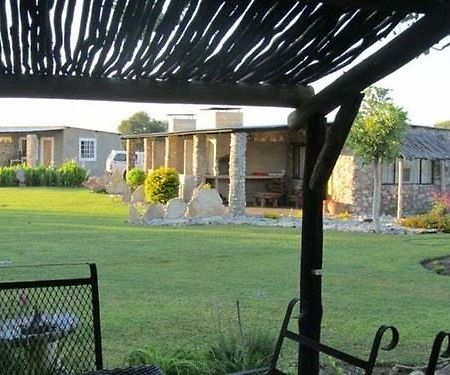 Eldorado Guest House & Camping Okaukuejo Dış mekan fotoğraf