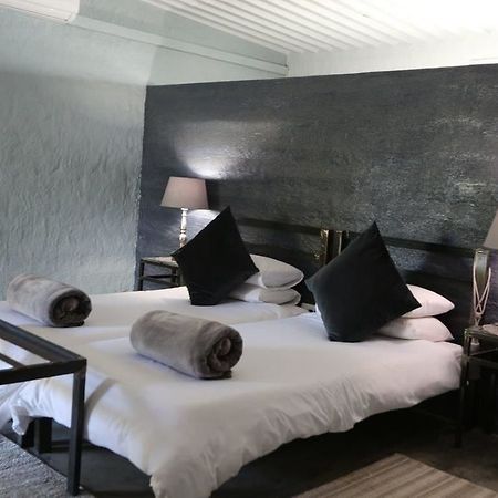 Eldorado Guest House & Camping Okaukuejo Dış mekan fotoğraf